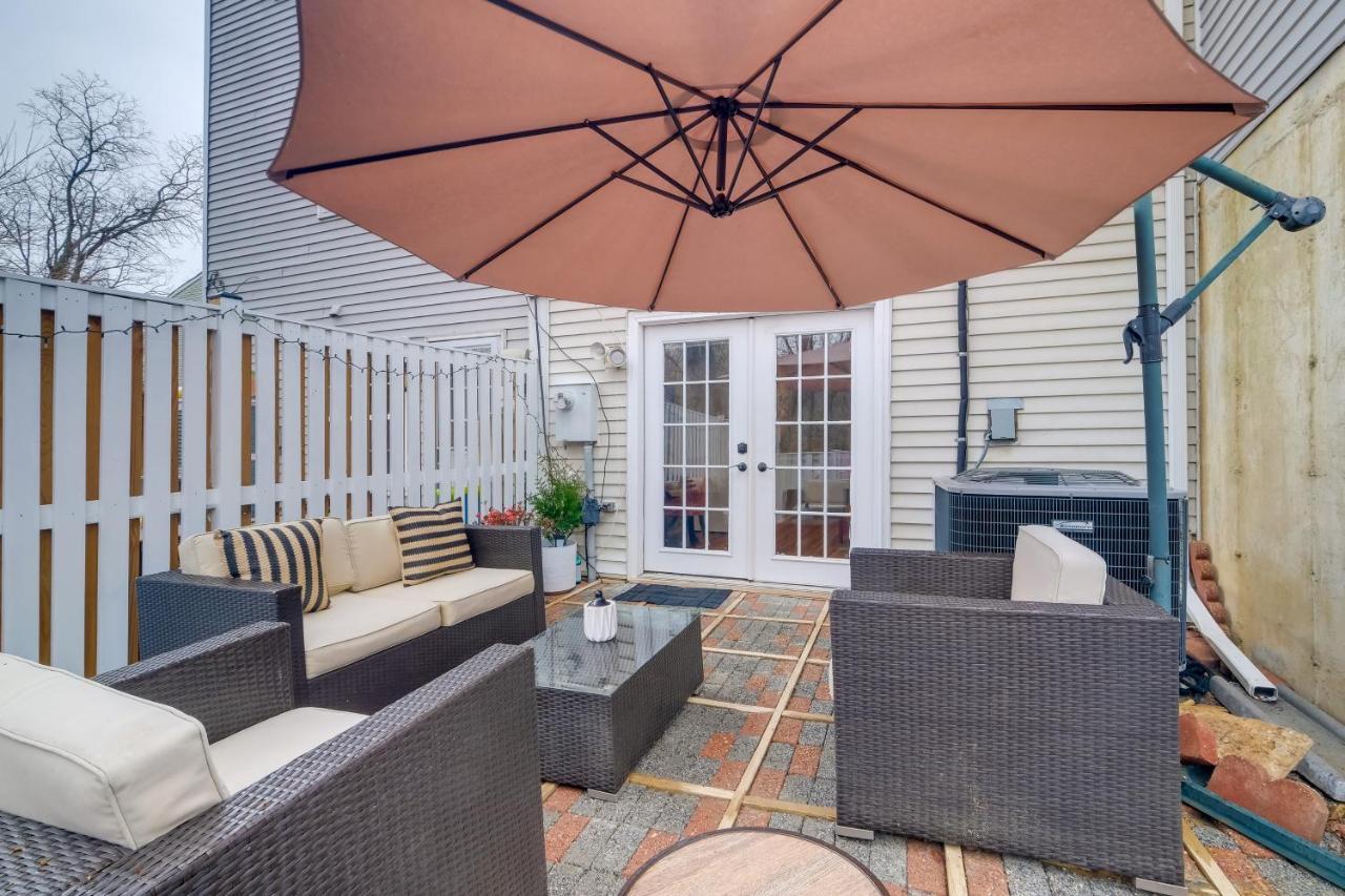 Quaint Arlington Vacation Rental With Patio! Exterior foto